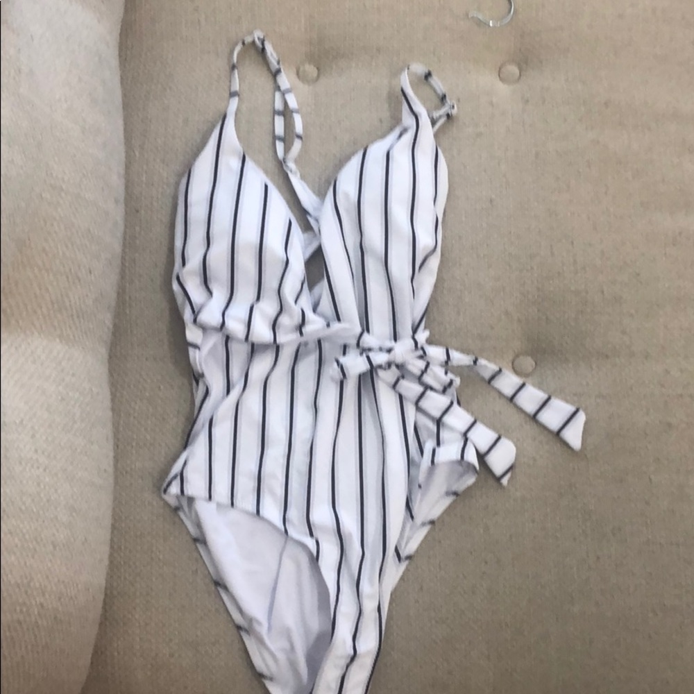 Black and white pinstriped swimsuit